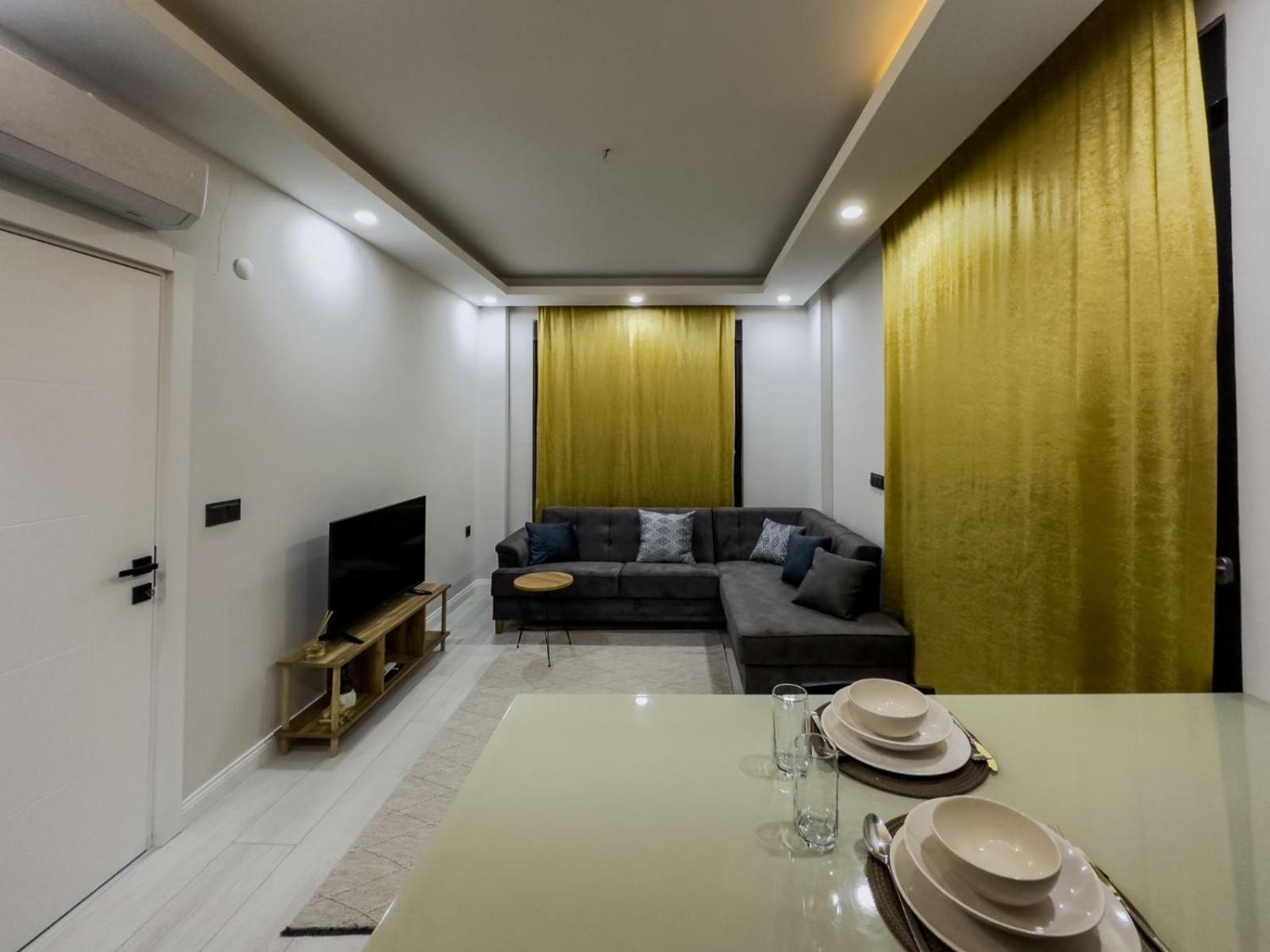 Havalimanina Yakin 1+1 Lux Suite Aksu  Экстерьер фото